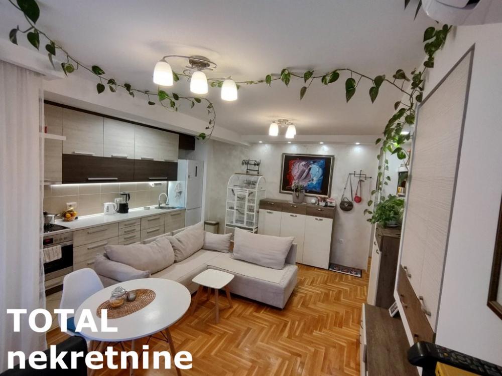 Slika 2 - Stan,NOVI SAD,GRBAVICA,kv: 42.00, € 150000, ID: 1102008