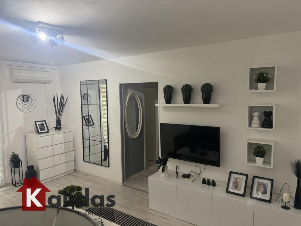 Slika 1 - Stan,NOVI SAD,SAJAM,kv: 55, € 153470, ID: 1007922