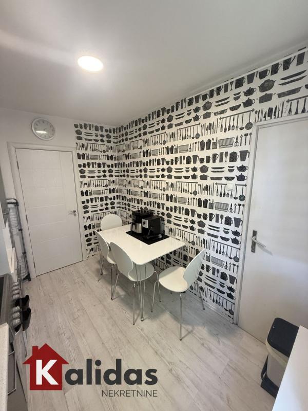 Slika 7 - Stan,NOVI SAD,SAJAM,kv: 55, € 153470, ID: 1007922