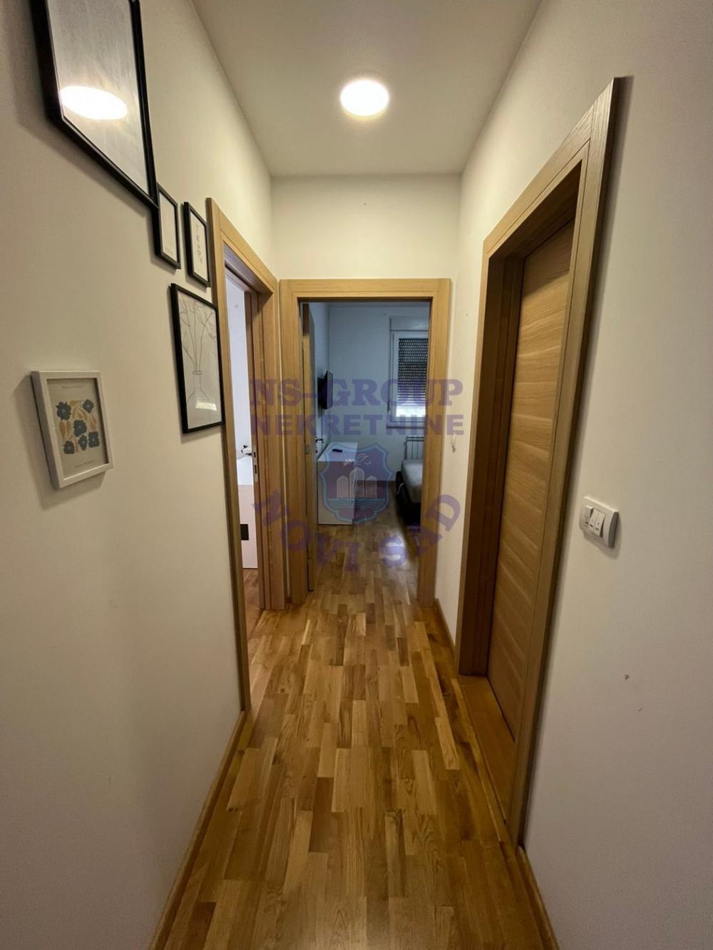 Slika 7 - Š:562268 Dvoiposoban na Adicama!