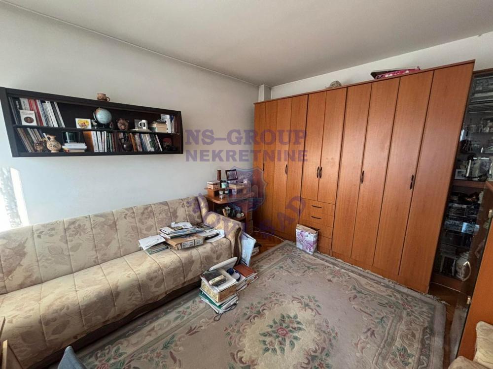 Slika 1 - Š:562266 Dvoiposoban na Staroj Detelinari!