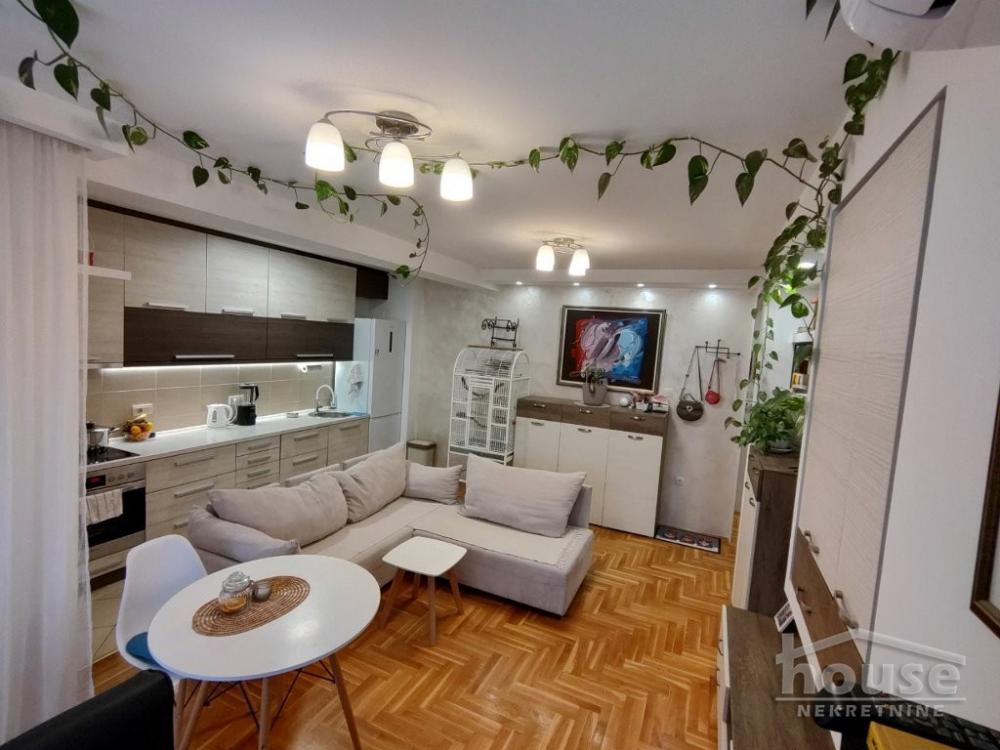 Slika 1 - Stan,NOVI SAD,GRBAVICA,kv: 42.00, € 150000, ID: 1065160