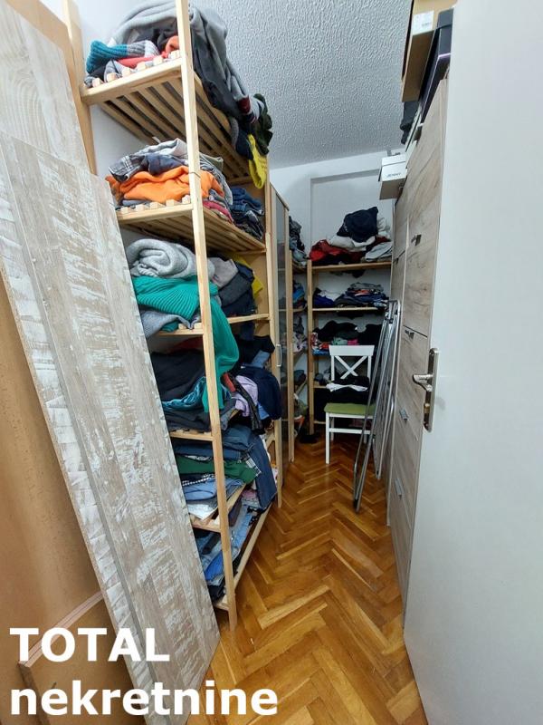 Slika 11 - Stan,NOVI SAD,BULEVAR,kv: 56.00, € 150000, ID: 1102107