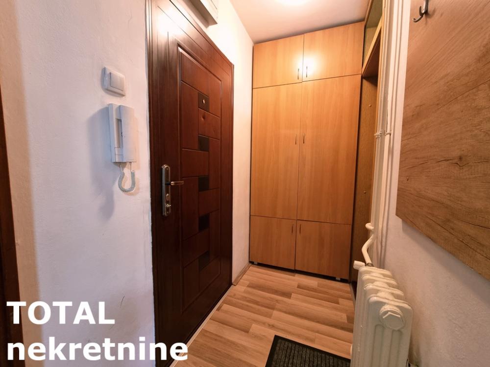 Slika 9 - Stan,NOVI SAD,SATELIT,kv: 25.00, € 72000, ID: 1101858