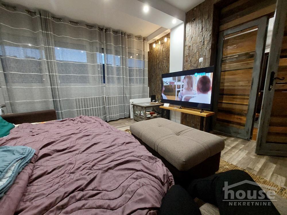 Slika 1 - Stan,NOVI SAD,BULEVAR,kv: 56.00, € 150000, ID: 1065259