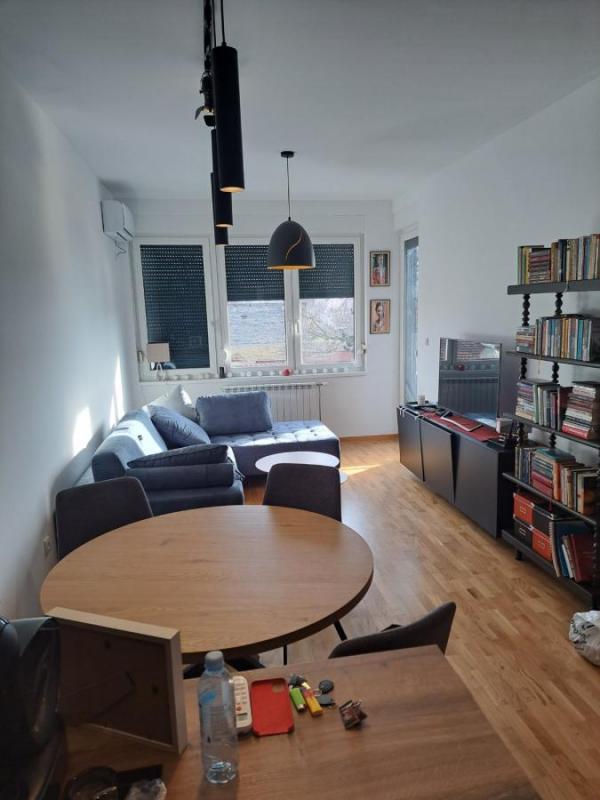 Slika 2 - Dvosoban, 44m2, Telep Novi Sad, sa terasom, ima lift