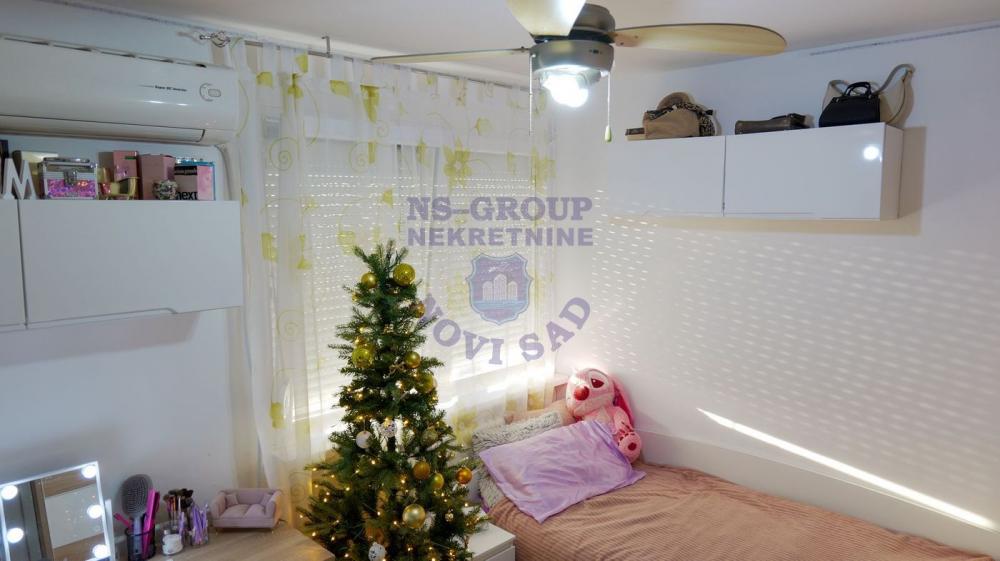 Slika 5 - Kompletno namješten i renoviran četvorosoban stan na Limanu 2 