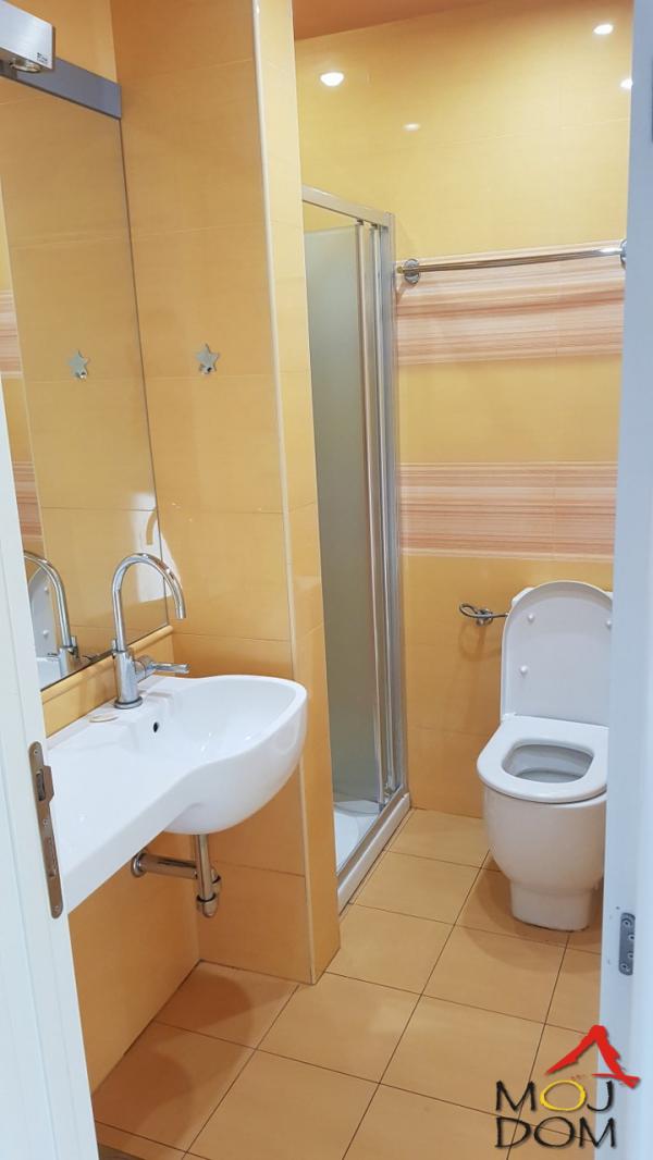 Slika 8 - Stan,NOVI SAD,BULEVAR,kv: 174, € 268830, ID: 1031693