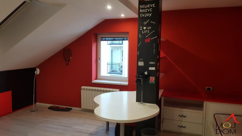 Slika 4 - Stan,NOVI SAD,BULEVAR,kv: 174, € 268830, ID: 1031693