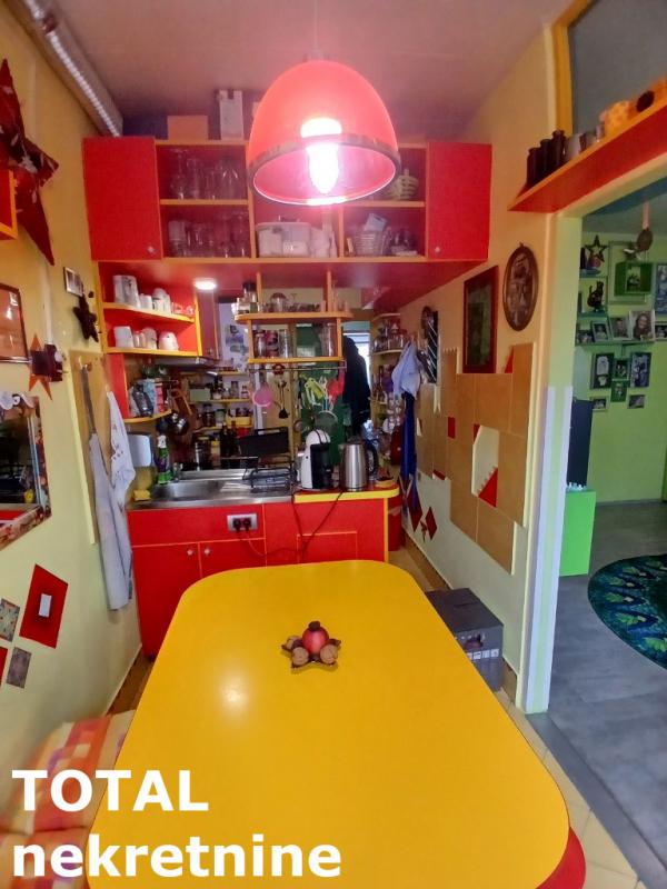 Slika 7 - Stan,NOVI SAD,PODBARA,kv: 48.00, € 136000, ID: 1102102