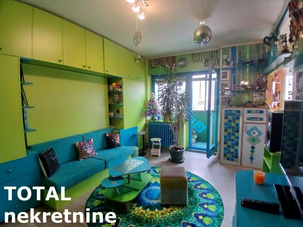 Slika 1 - Stan,NOVI SAD,PODBARA,kv: 48.00, € 136000, ID: 1102102