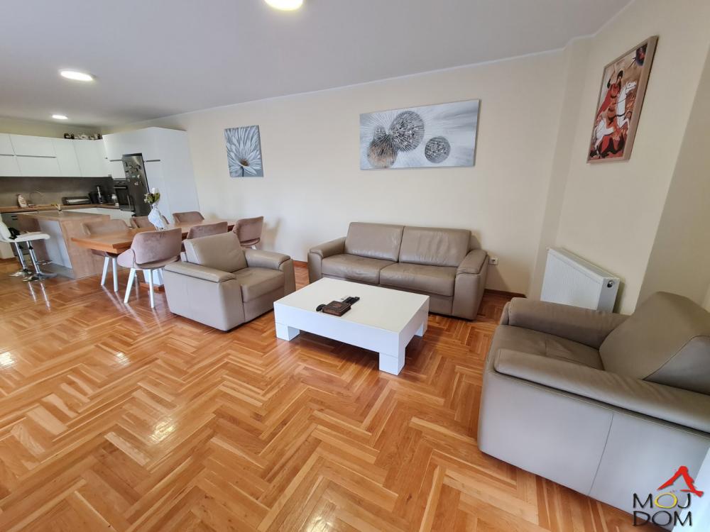 Slika 6 - Stan,NOVI SAD,NOVA DETELINARA,kv: 91, € 281200, ID: 1031701