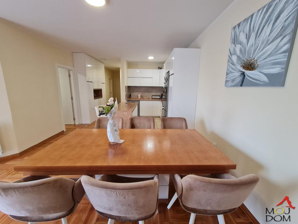 Slika 8 - Stan,NOVI SAD,NOVA DETELINARA,kv: 91, € 281200, ID: 1031701