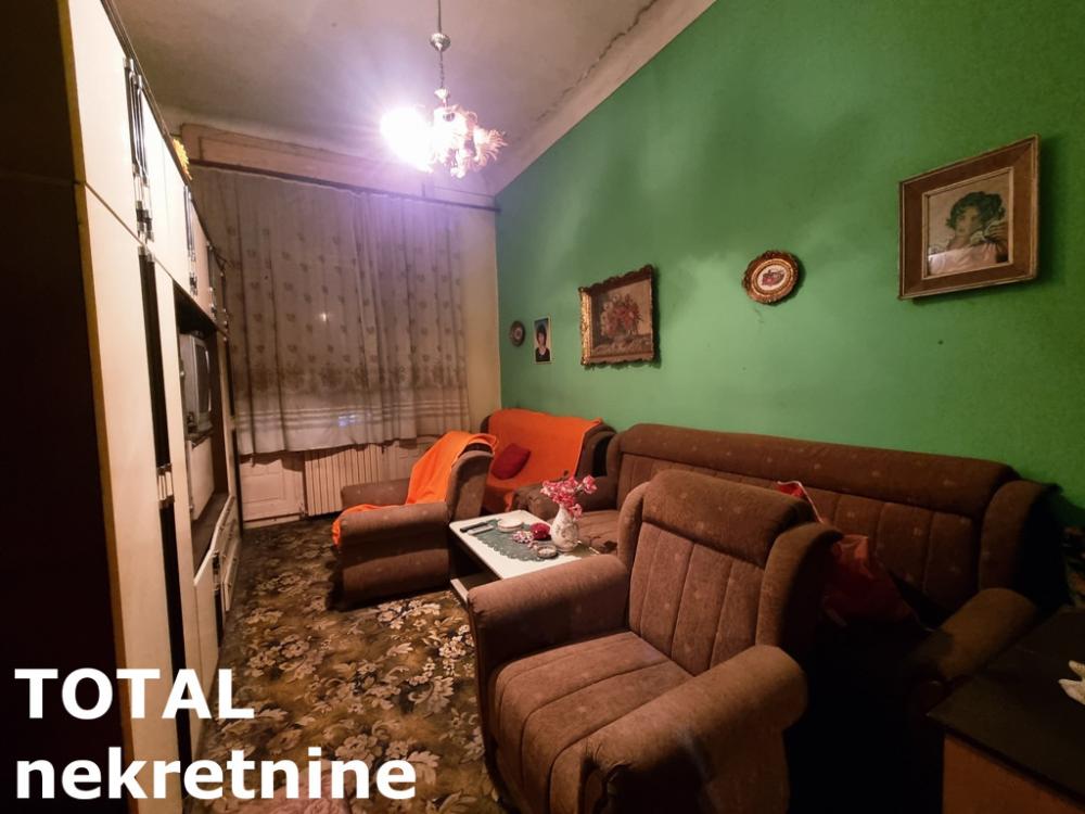 Slika 1 - Stan,NOVI SAD,CENTAR,kv: 51.00, € 165000, ID: 1100270