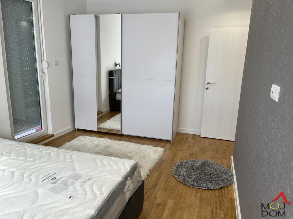 Slika 5 - Stan,NOVI SAD,SALAJKA,kv: 101, € 339900, ID: 1031702