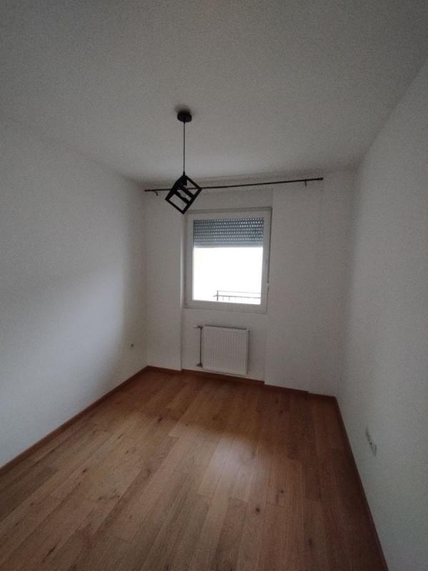 Slika 4 - Stan,NOVI SAD,TELEP,kv: 38.00, € 118000, ID: 1059058