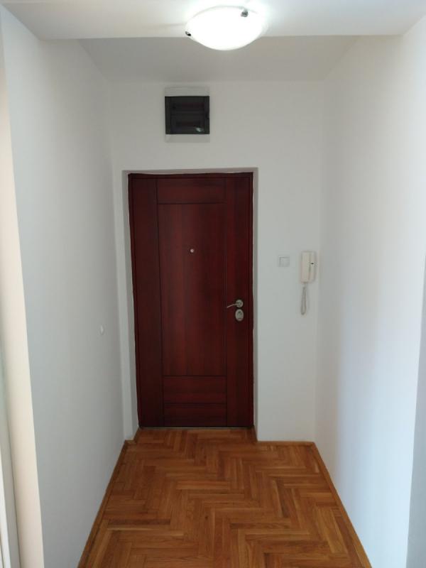 Slika 9 - Stan,NOVI SAD,PODBARA,kv: 41.00, € 123600, ID: 1058914