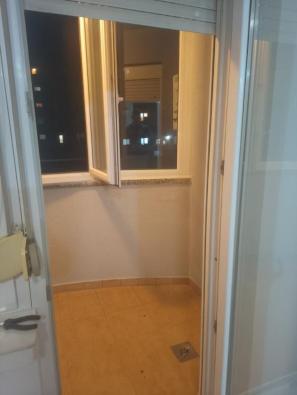 Slika 5 - Stan,NOVI SAD,NOVA DETELINARA,kv: 46.00, € 134900, ID: 1059072