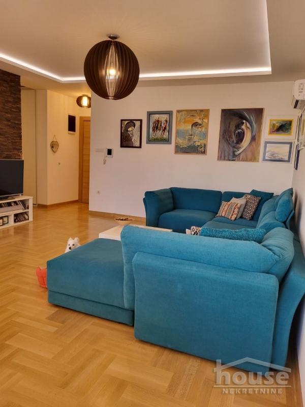 Slika 3 - Stan,NOVI SAD,CENTAR,kv: 104.00, € 380000, ID: 1063161