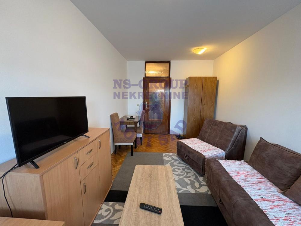 Slika 4 - 562122-Garsonjera-24m2-Nova detelinara