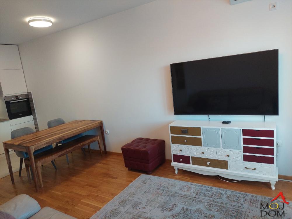 Slika 2 - Stan,NOVI SAD,ROTKVARIJA,kv: 56, € 175100, ID: 1029609