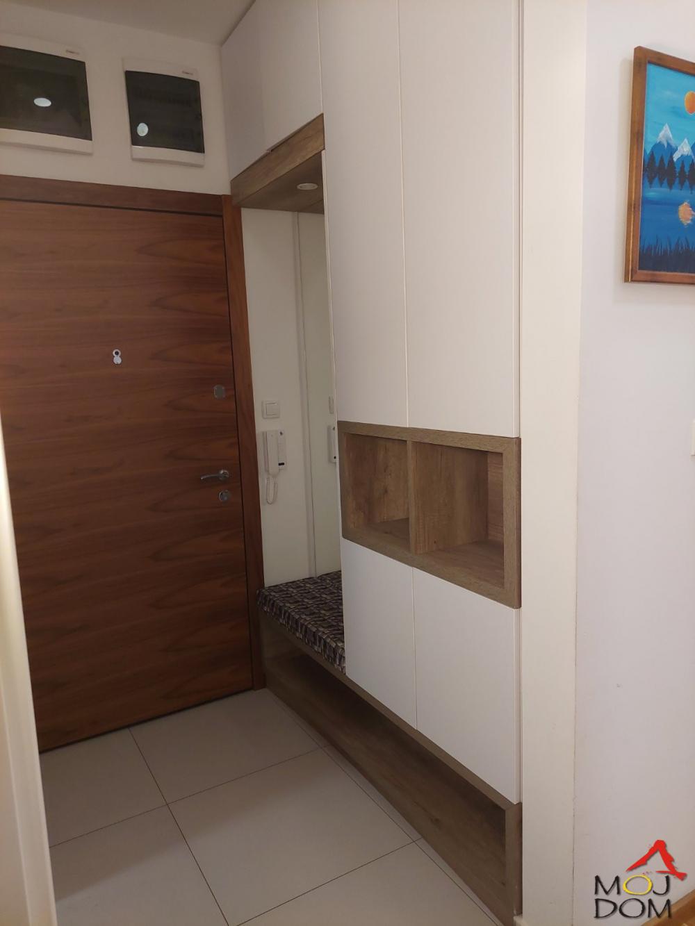 Slika 11 - Stan,NOVI SAD,ROTKVARIJA,kv: 56, € 175100, ID: 1029609