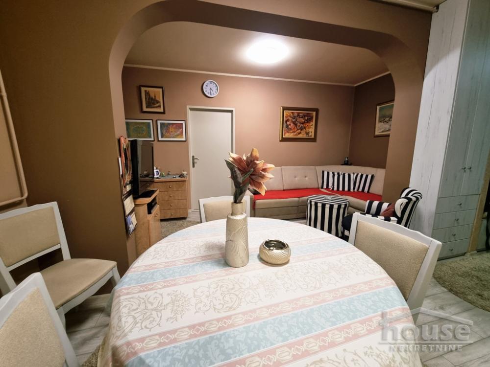 Slika 2 - Stan,NOVI SAD,NOVO NASELJE - ŠARENGRAD,kv: 52.00, € 120000, ID: 1065255