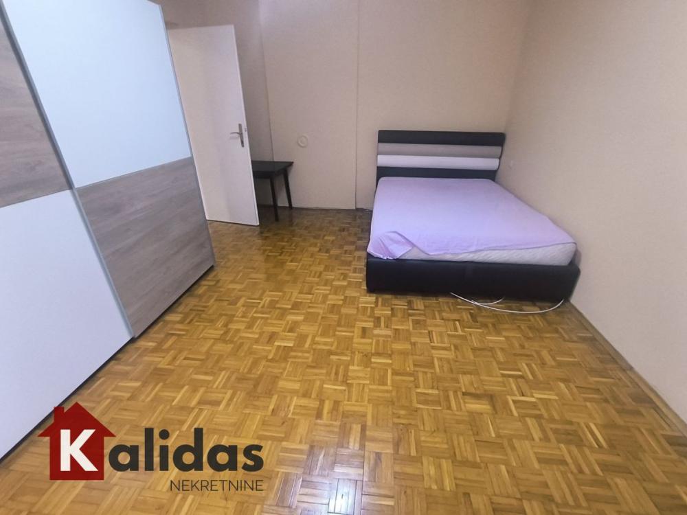 Slika 6 - Stan,NOVI SAD,SATELIT,kv: 43, € 97800, ID: 1008482