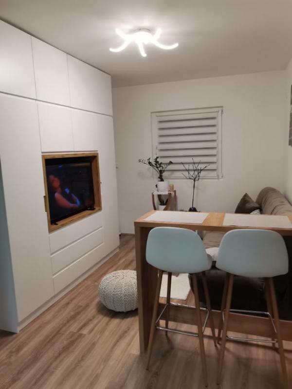 Slika 2 - Stan,NOVI SAD,ADICE,kv: 30.00, € 77250, ID: 1058933