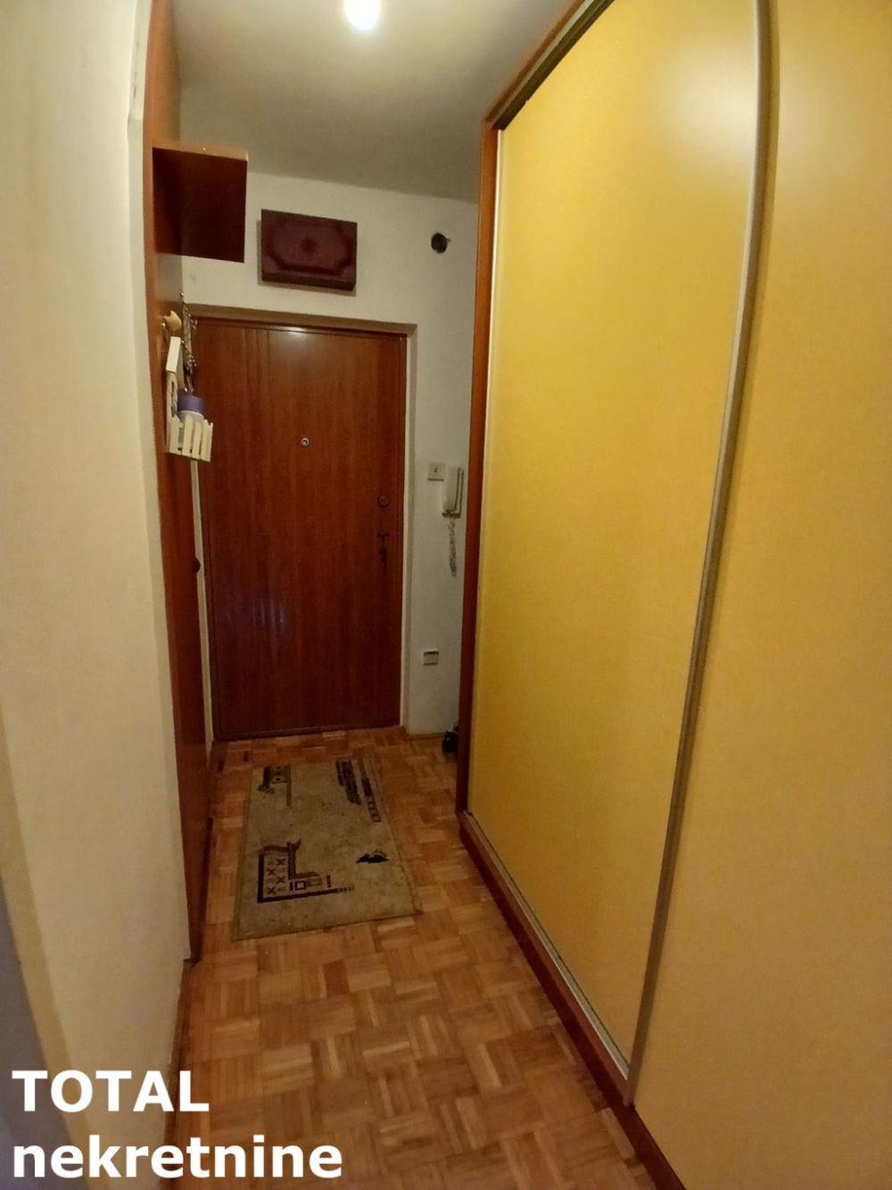 Slika 7 - Stan,NOVI SAD,NOVO NASELJE - ŠARENGRAD,kv: 55.00, € 130000, ID: 1100127