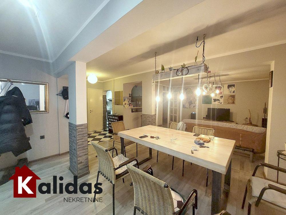 Slika 5 - Stan,NOVI SAD,CENTAR,kv: 102, € 236900, ID: 1008495