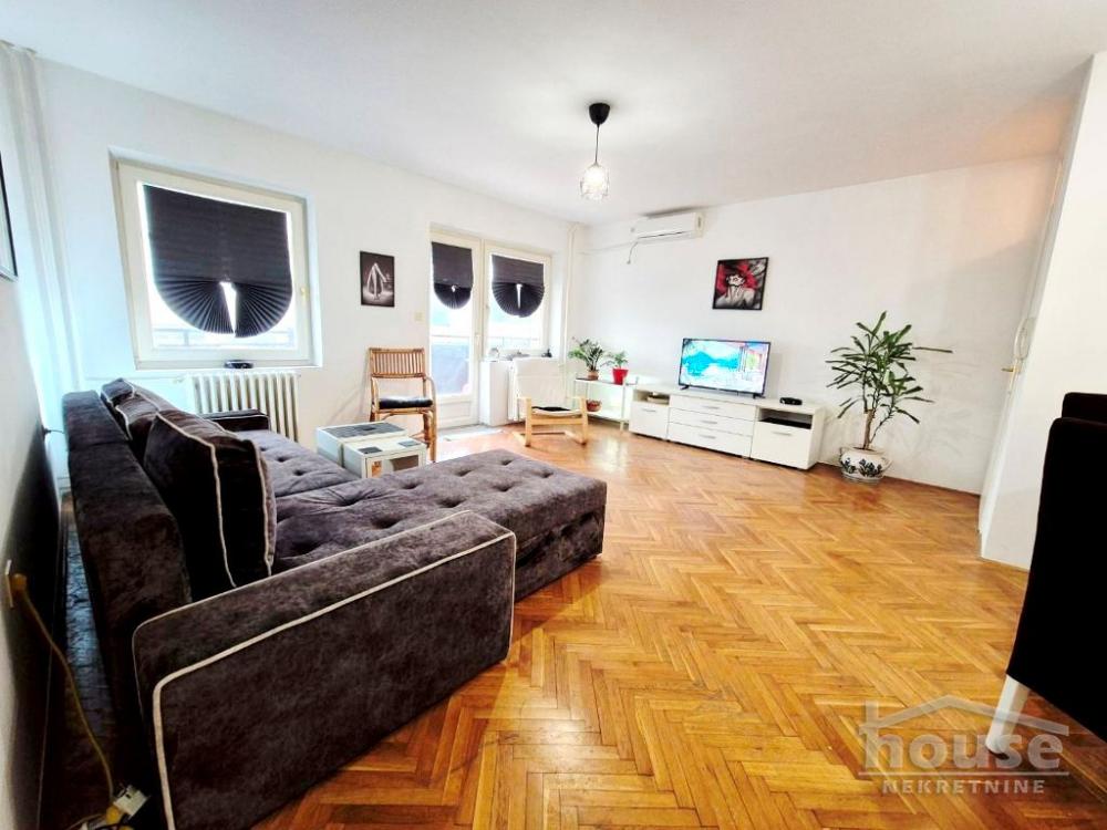 Slika 4 - Stan,NOVI SAD,BULEVAR,kv: 63.00, € 165000, ID: 1065272