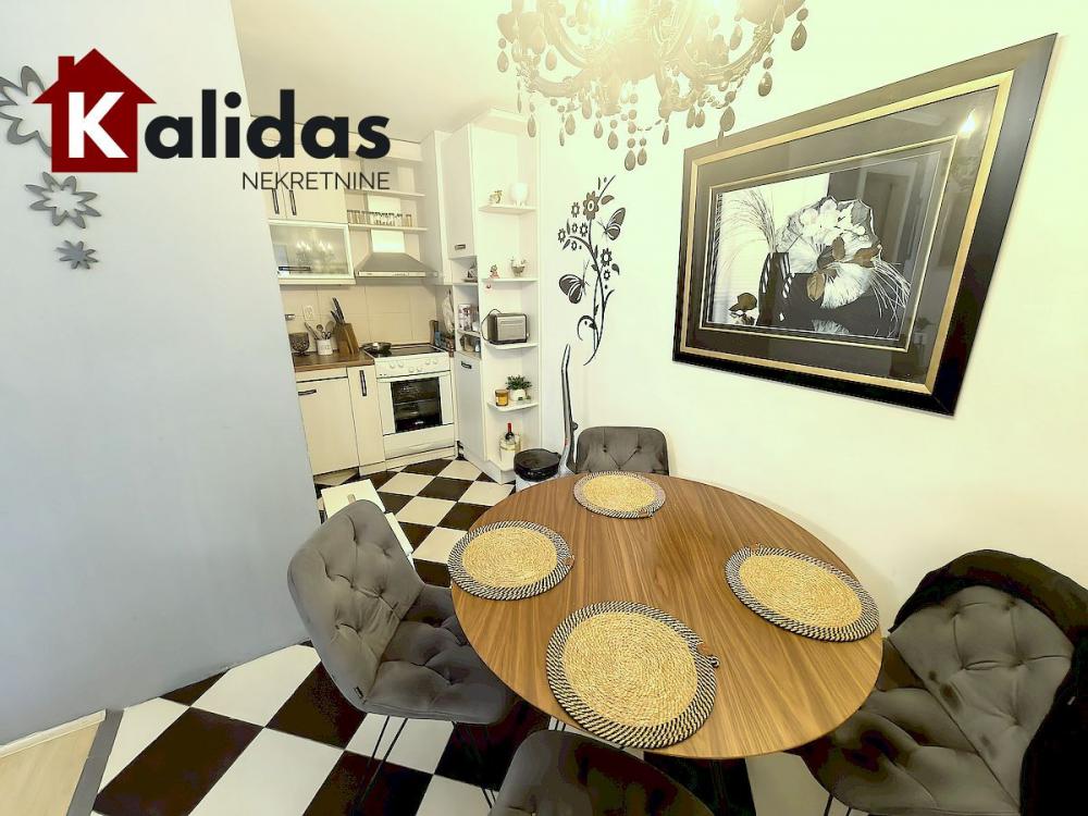 Slika 3 - Stan,NOVI SAD,LIMAN 2,kv: 70, € 257500, ID: 1008399