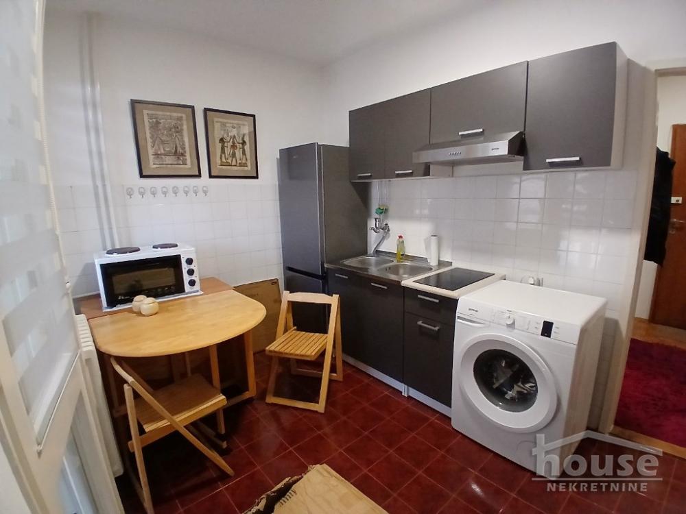 Slika 5 - Stan,NOVI SAD,CENTAR,kv: 42.00, € 119000, ID: 1065283