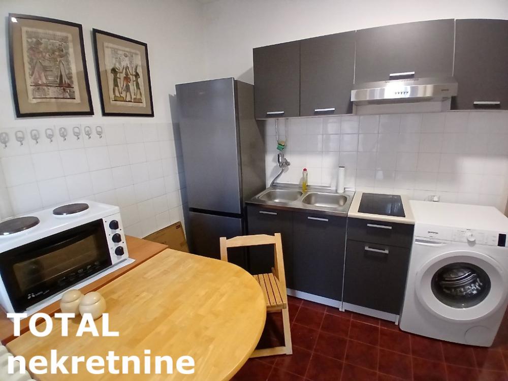 Slika 6 - Stan,NOVI SAD,CENTAR,kv: 42.00, € 119000, ID: 1102131