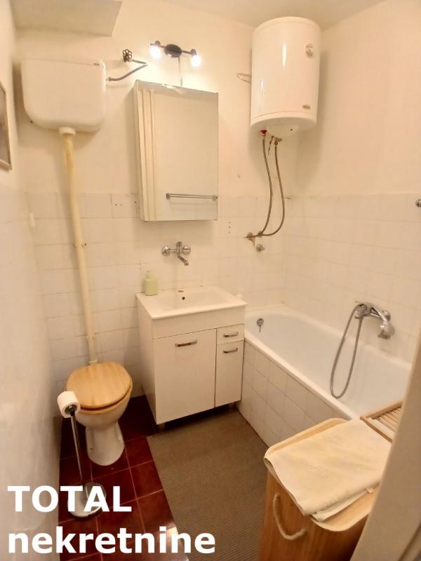 Slika 11 - Stan,NOVI SAD,CENTAR,kv: 42.00, € 119000, ID: 1102131