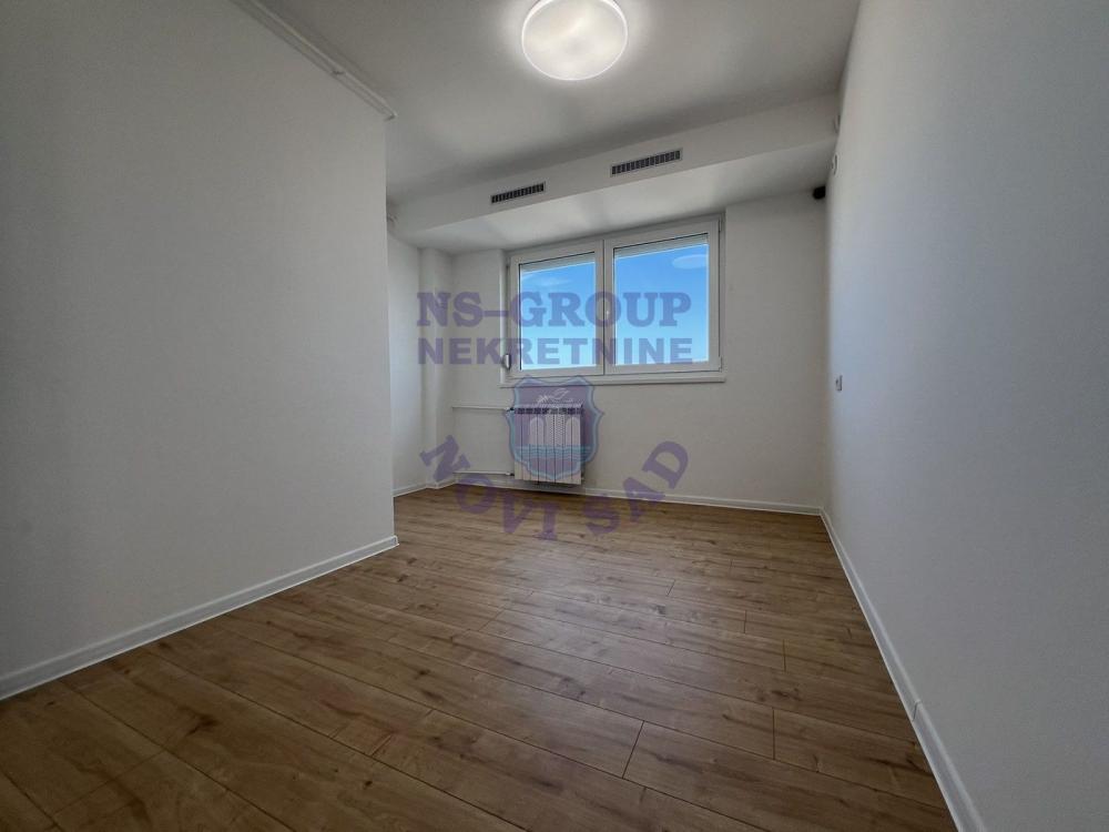 Slika 3 - Izuzetno funkcionalan i svetao stan