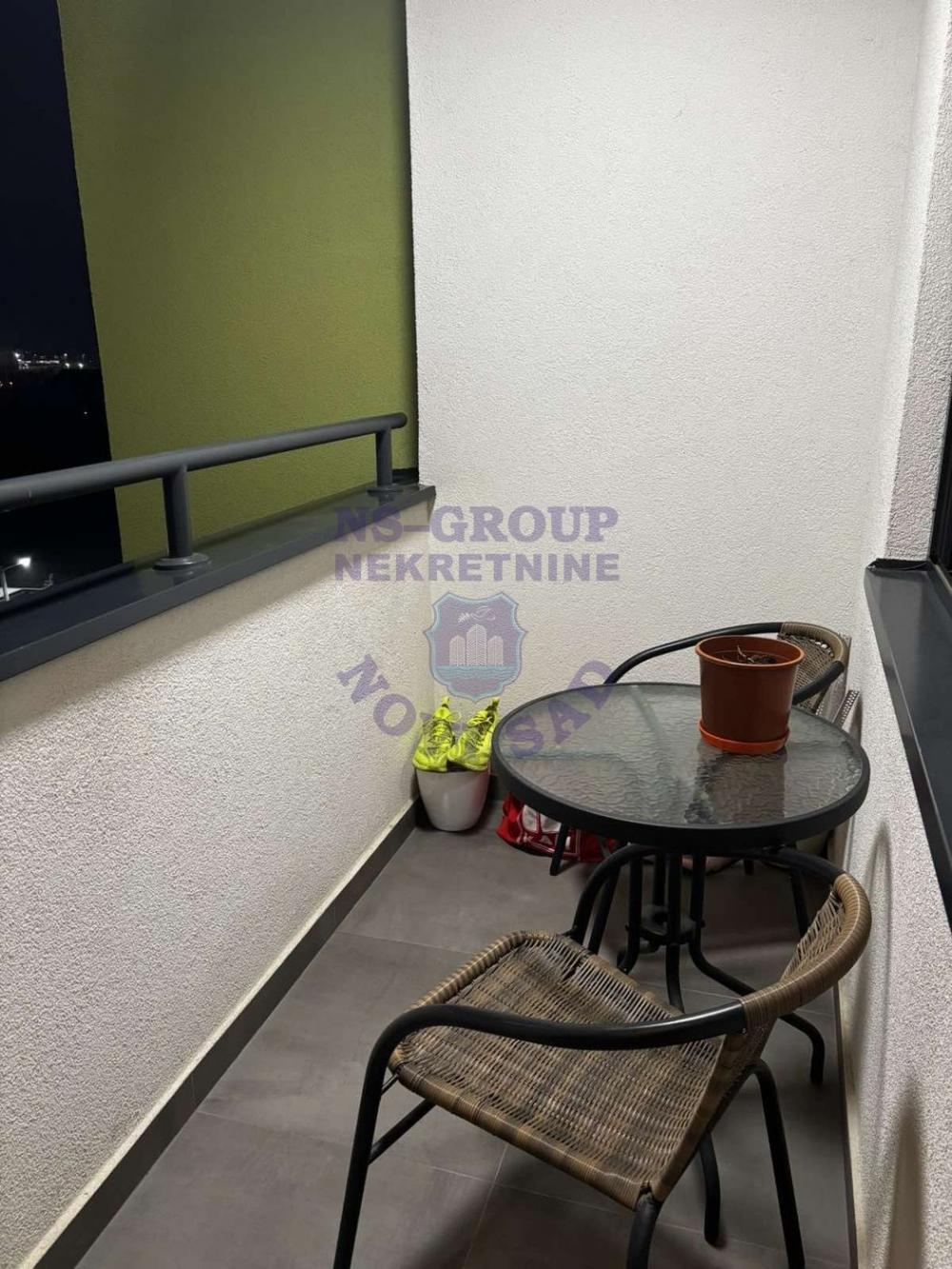 Slika 9 - Trosoban, 58m2, Sremska Kamenica Novi Sad, sa terasom, ima lift