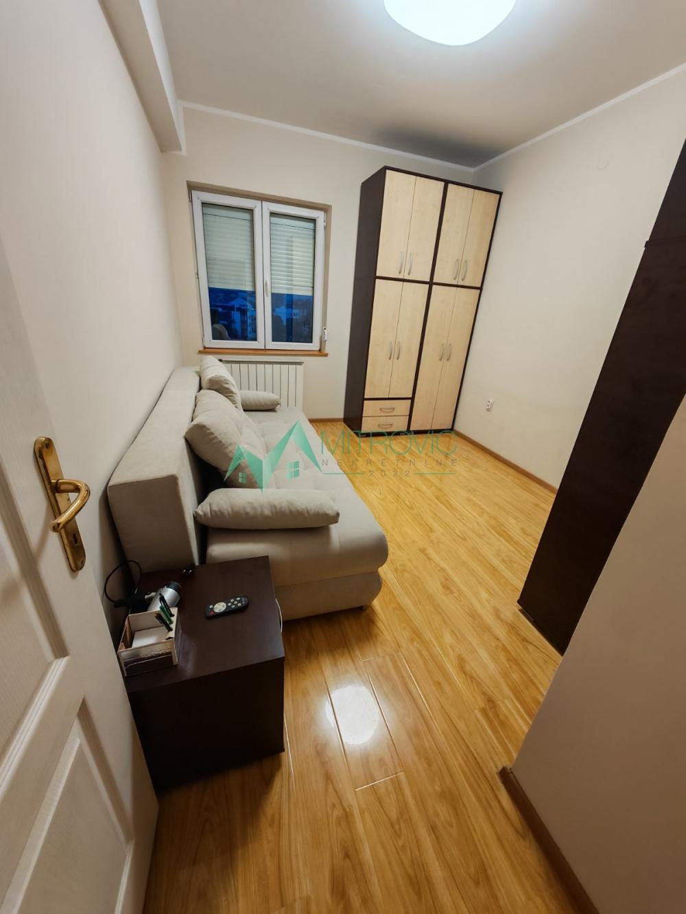 Slika 8 - Bulevar Evrope, 54m2. Odličan dvosoban stan. 