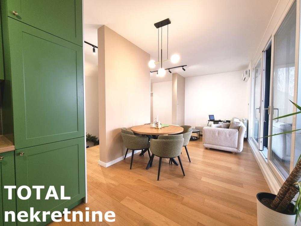 Slika 6 - Stan,PETROVARADIN,CENTAR,kv: 103.00, € 300000, ID: 1102118