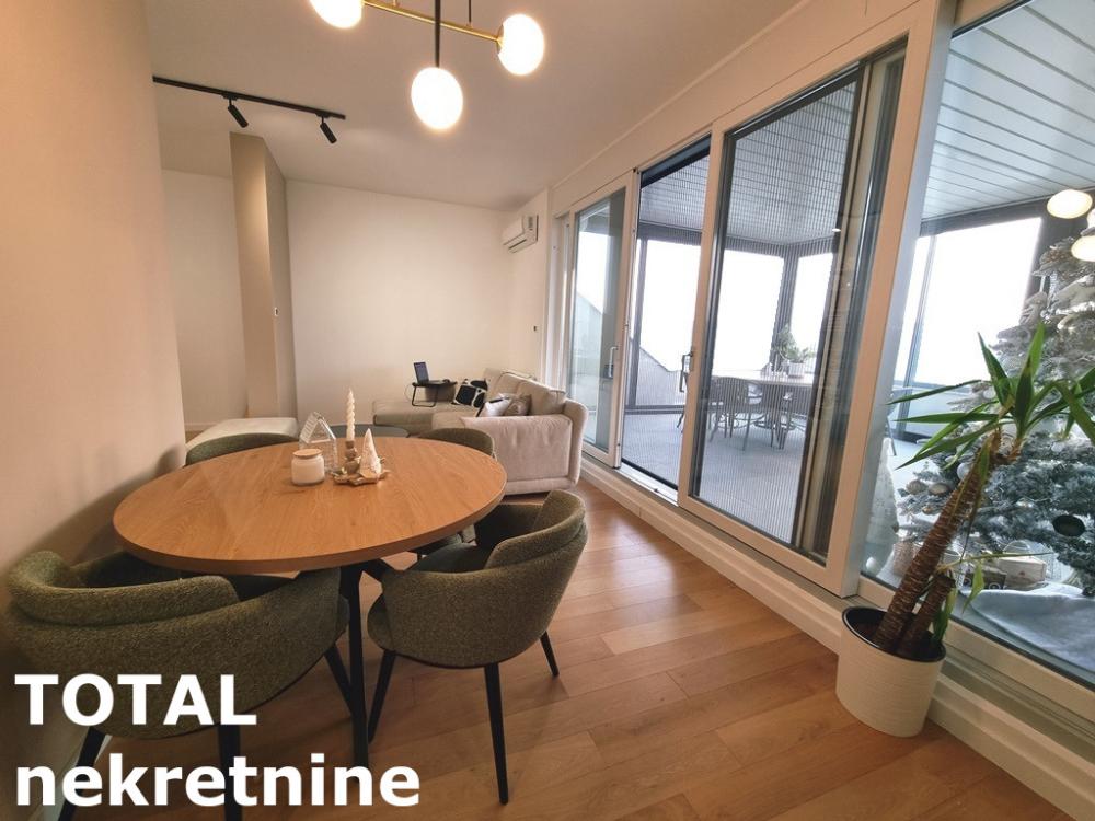 Slika 3 - Stan,PETROVARADIN,CENTAR,kv: 103.00, € 300000, ID: 1102118