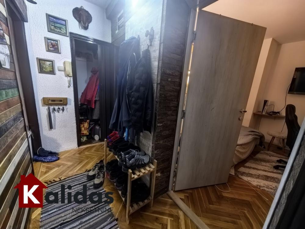 Slika 2 - Stan,NOVI SAD,BULEVAR,kv: 56, € 154500, ID: 1008498