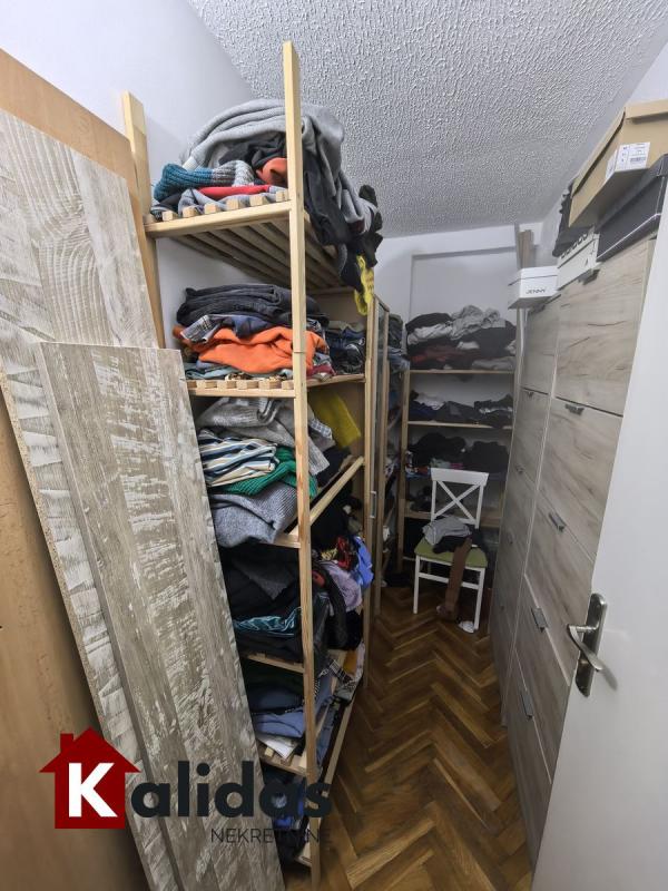 Slika 6 - Stan,NOVI SAD,BULEVAR,kv: 56, € 154500, ID: 1008498