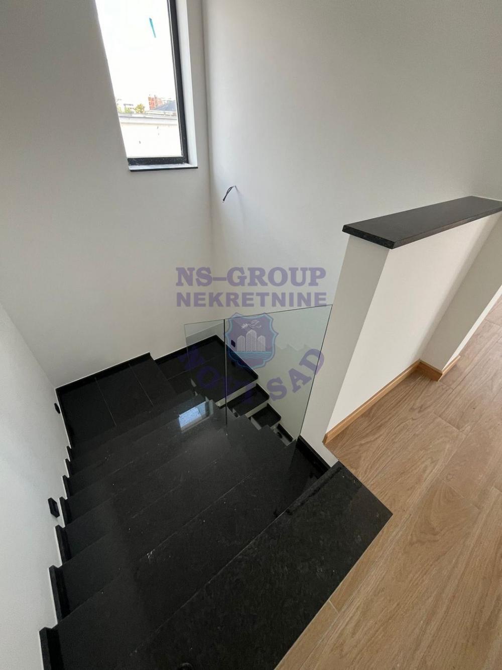 Slika 2 - Četvorosoban stan na potezu Sremske Kamenice