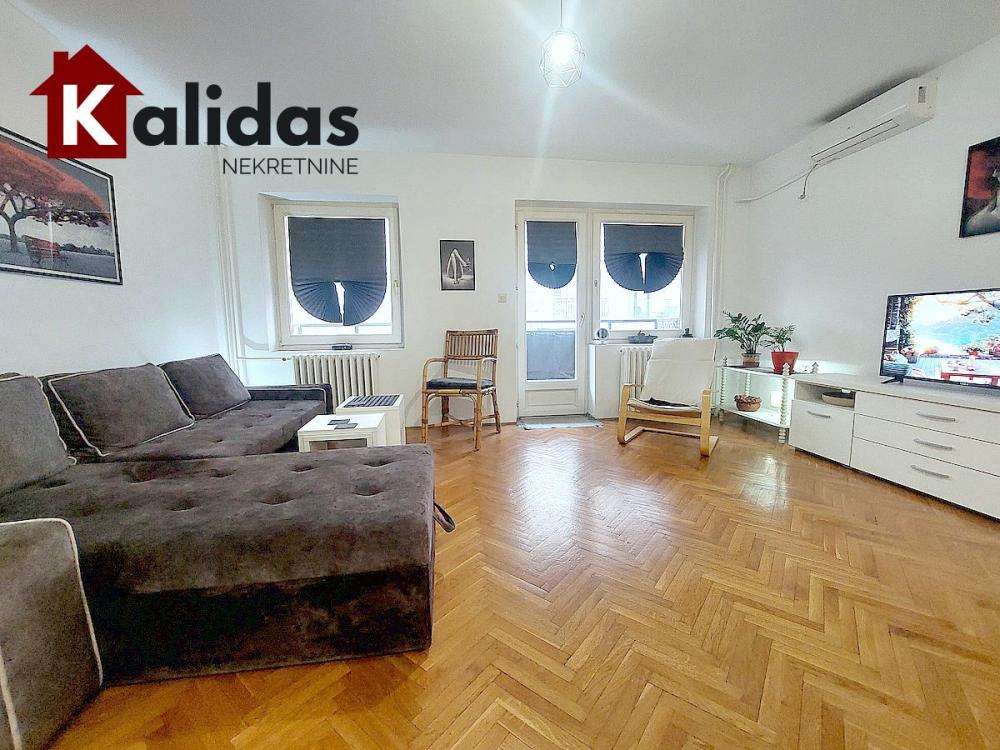 Slika 2 - Stan,NOVI SAD,BULEVAR,kv: 63, € 169950, ID: 1008483