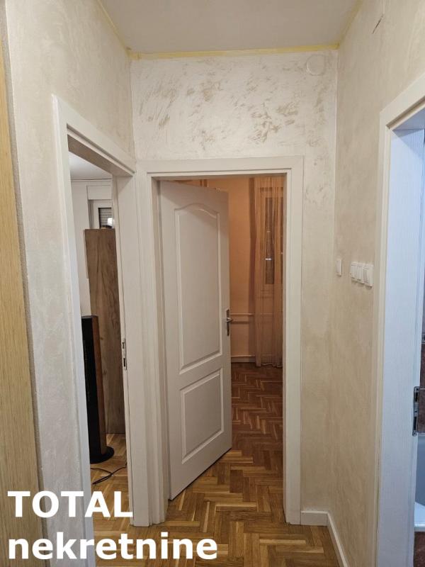 Slika 9 - Stan,NOVI SAD,NOVA DETELINARA,kv: 40.00, € 127000, ID: 1102124