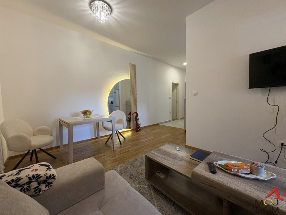 Slika 1 - Stan,NOVI SAD,ROTKVARIJA,kv: 39, € 128750, ID: 1031709