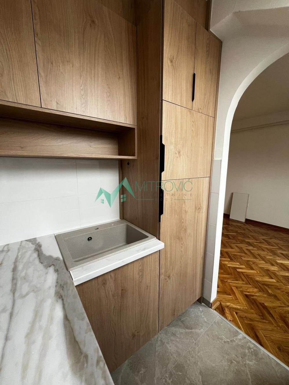 Slika 2 - Na prodaju stan – 22 m², u blizini Železničke stanice 