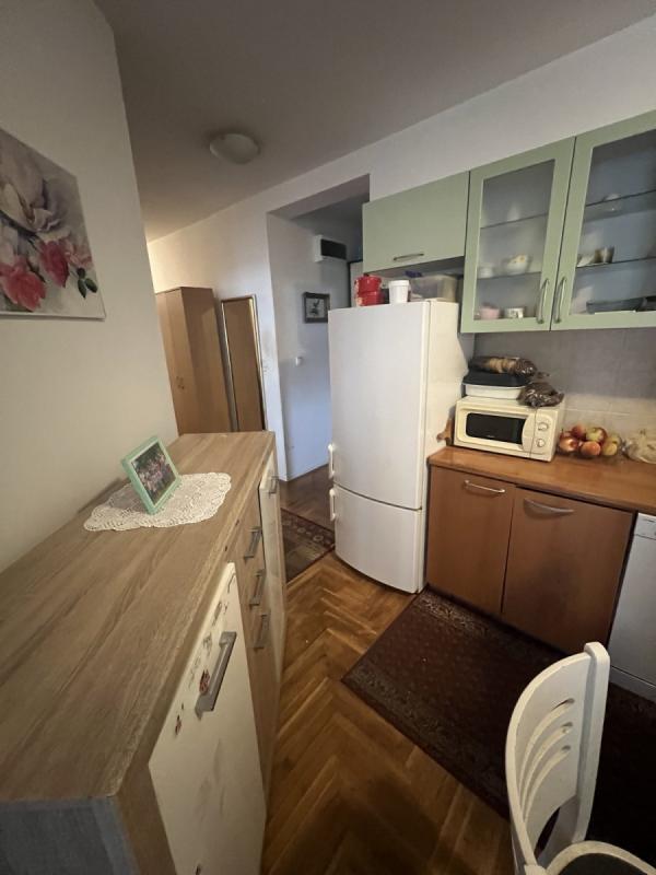 Slika 2 - Stan,NOVI SAD,PETROVARADIN,kv: 82.00, € 169950, ID: 1059028