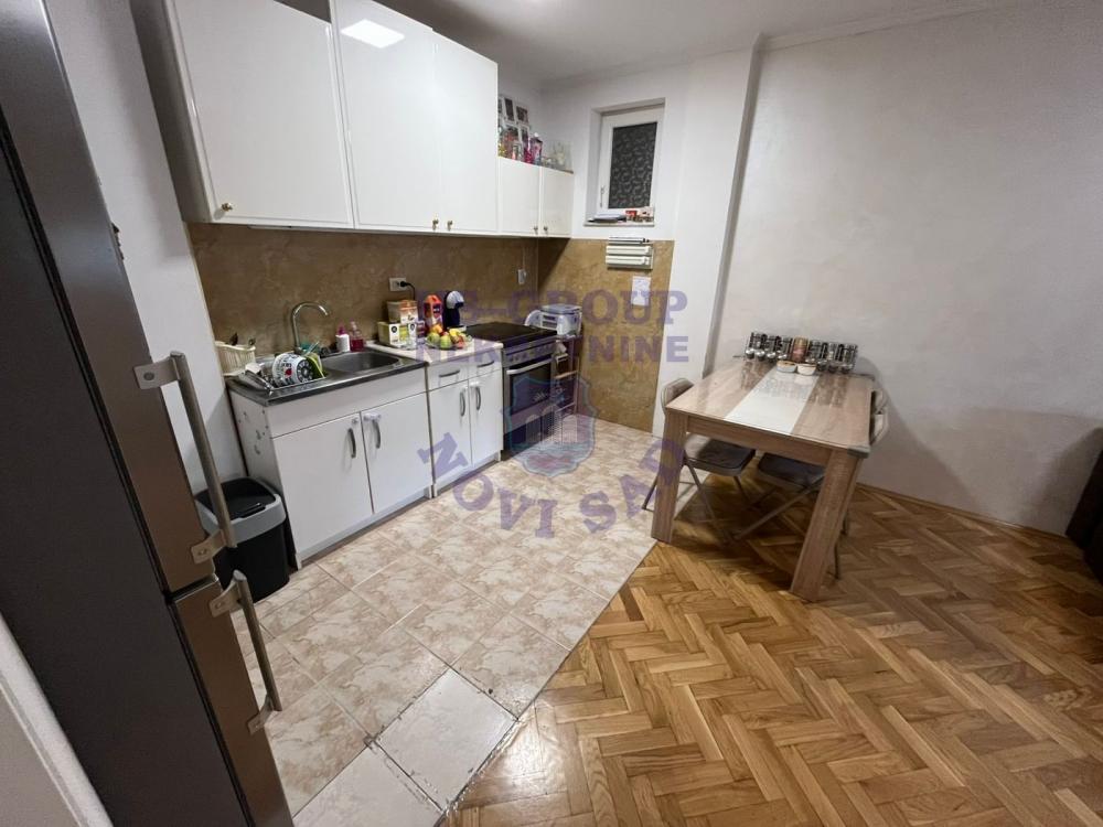 Slika 2 - Š:562498 Trosoban na Novoj Detelinari!